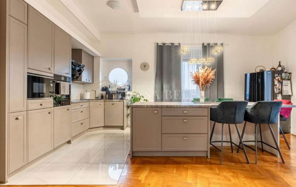 Stan u Rijeci, 106m², 2 sobe