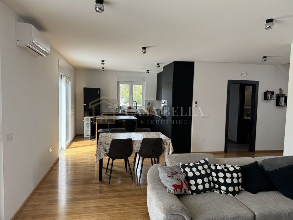 Haus u Vrbniku, 152m², 4 sobe, slika 2