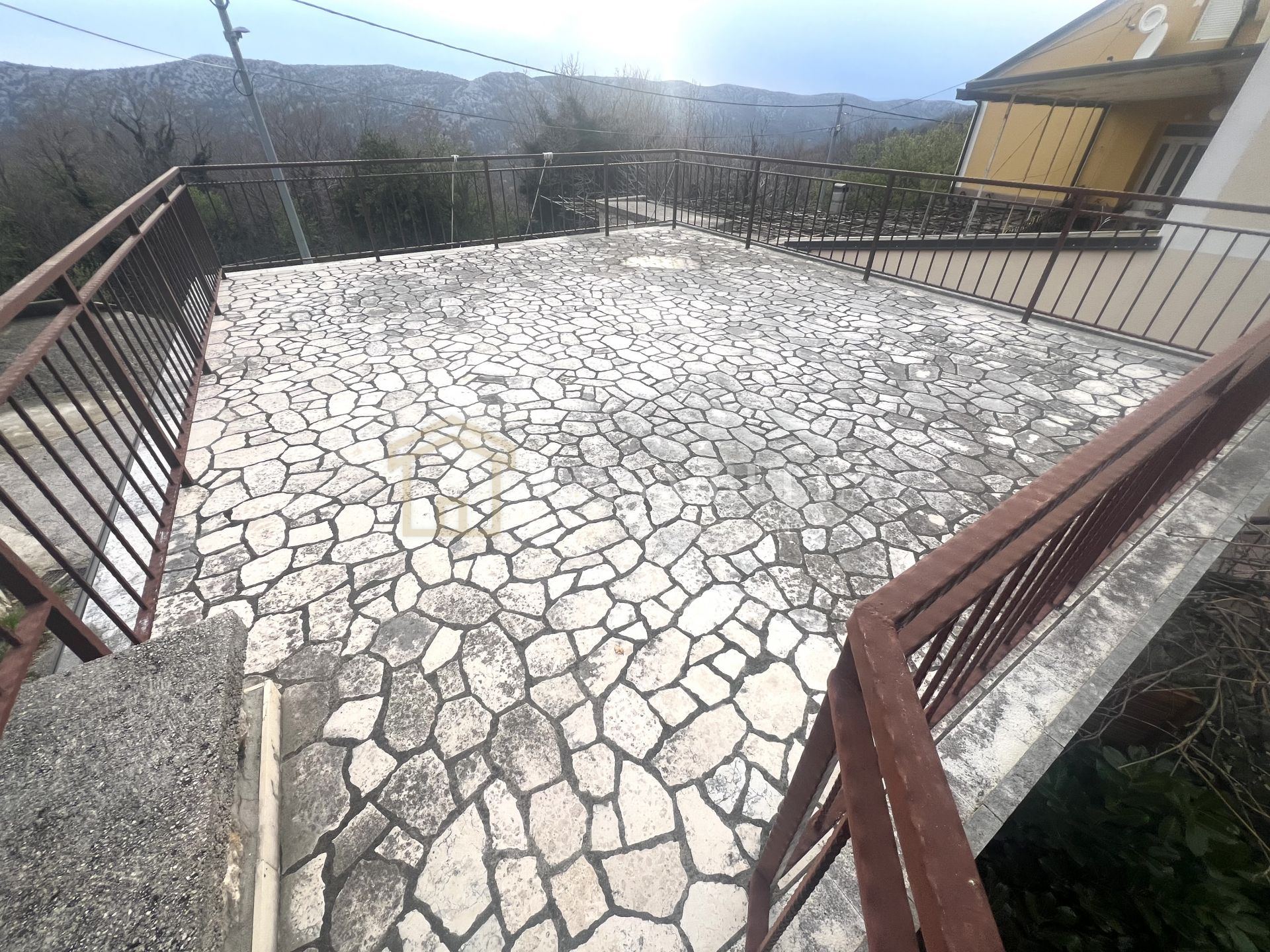 House u Vinodolskoj općini, 135m², 2 sobe, slika 5