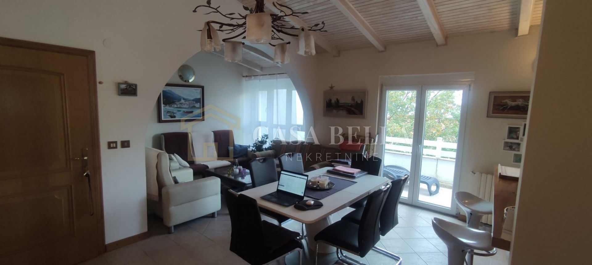 Appartamento u Malinskoj – Dubašnici, 74m², 2 sobe