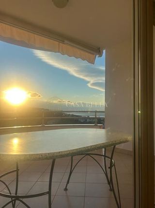 Appartamento u Crikvenici, 61m², 1 soba, slika 2