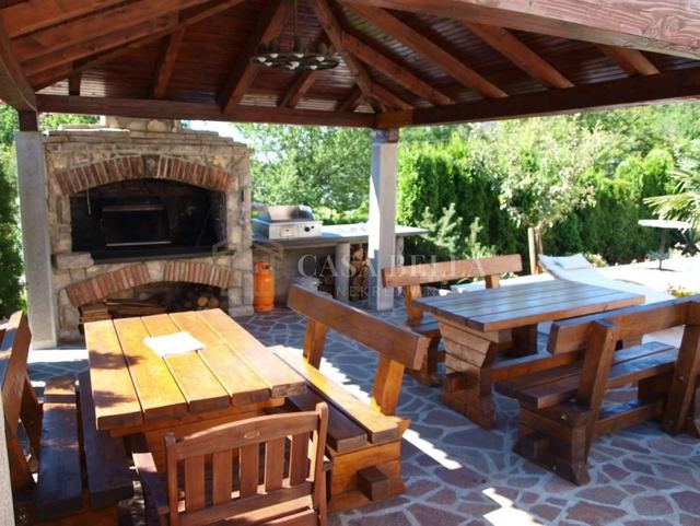 Casa u Opatiji, 505m², slika 3