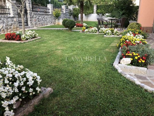 Casa u Opatiji, 505m², slika 4