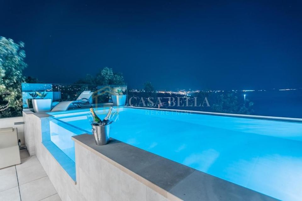 Casa u Opatiji, 250m²