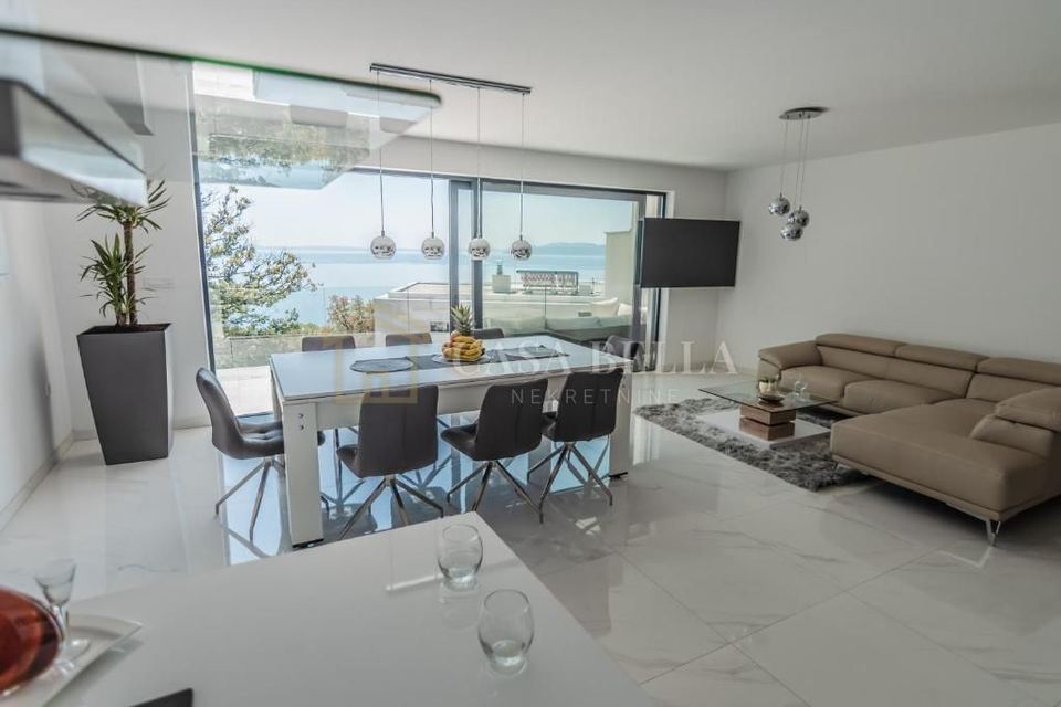 Casa u Opatiji, 250m², slika 5
