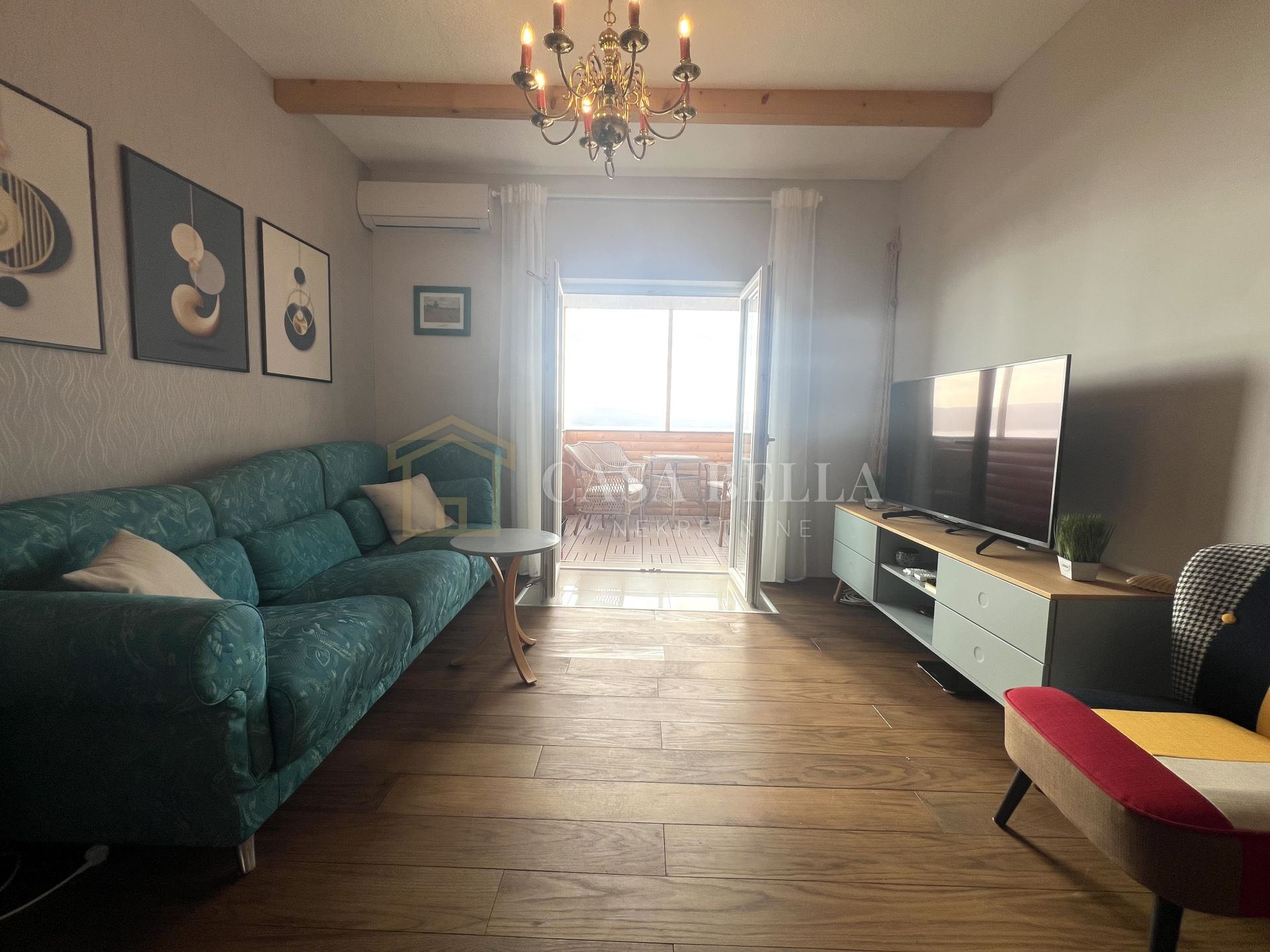 Apartment u Novi Vinodolskiu, 65m², 2 sobe