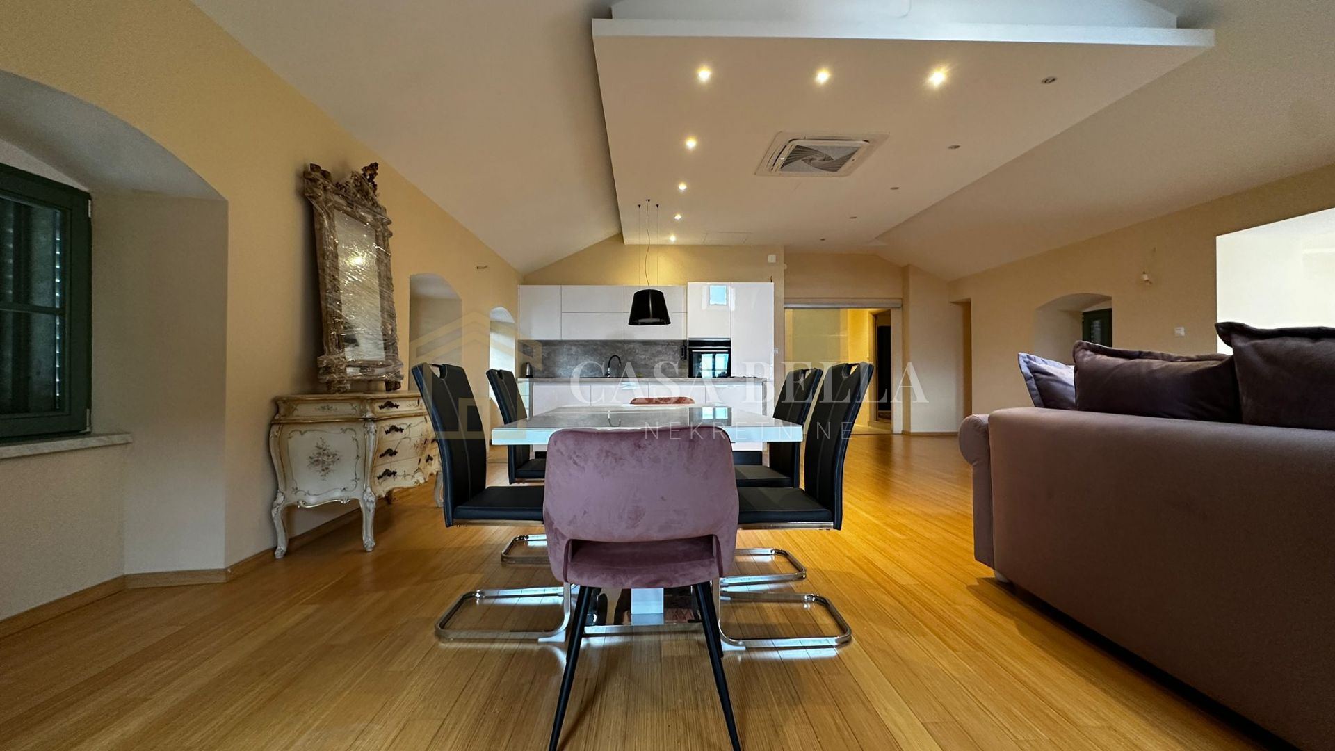Wohnung u Opatiji, 134m², 2 sobe, slika 2