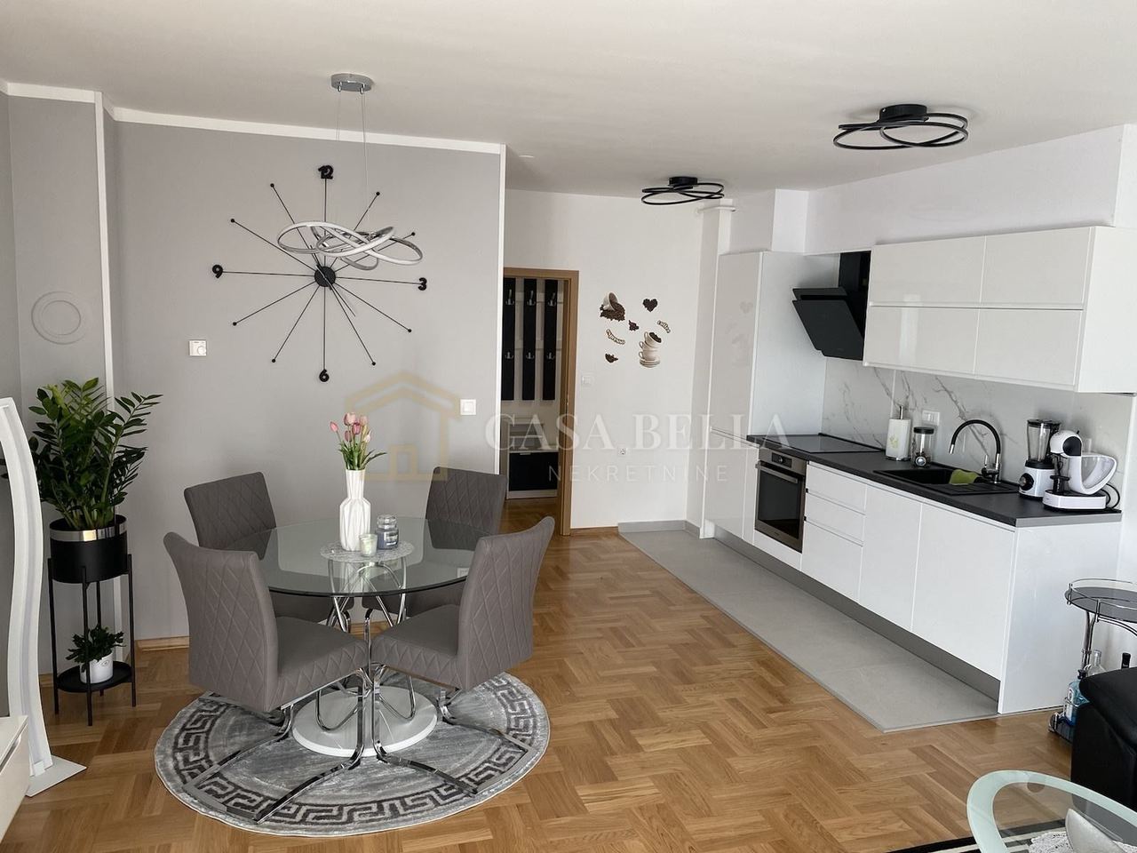 Apartment u Opatiji, 71m², 1 soba, slika 2