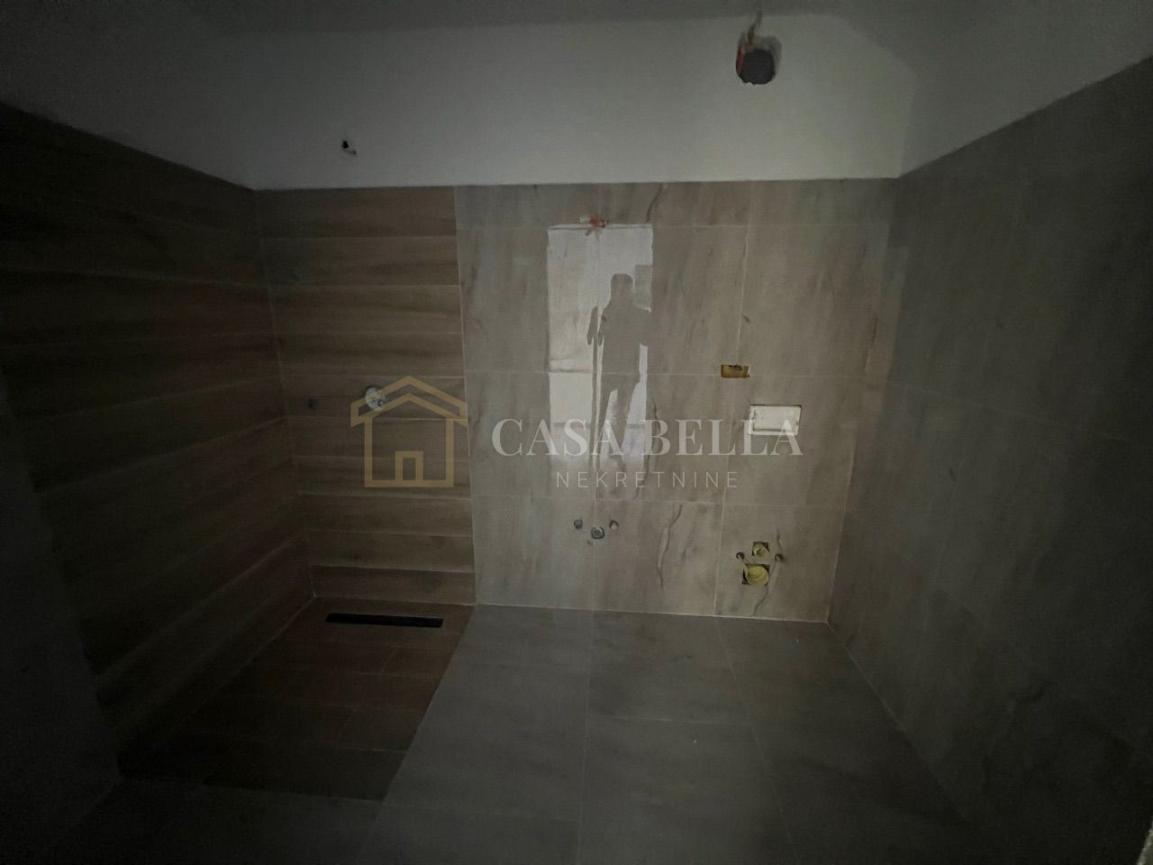 Apartment u Omišalju, 90m², 2 sobe, slika 4