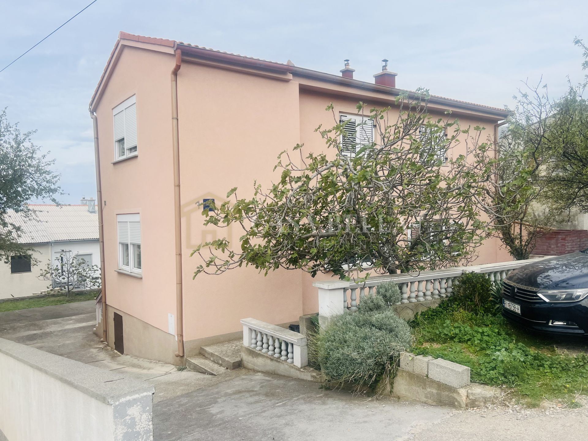 Kuća u Senju, 244m², 4 sobe