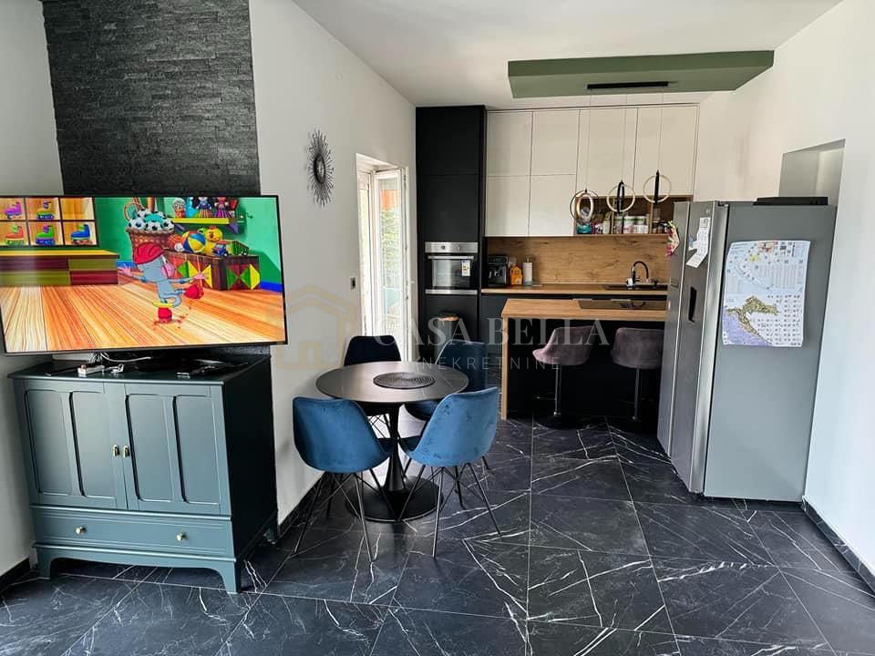 Haus u Viškovu, 230m², 4 sobe