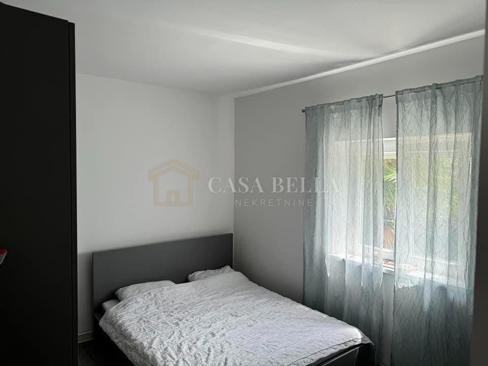 Haus u Viškovu, 230m², 4 sobe, slika 3