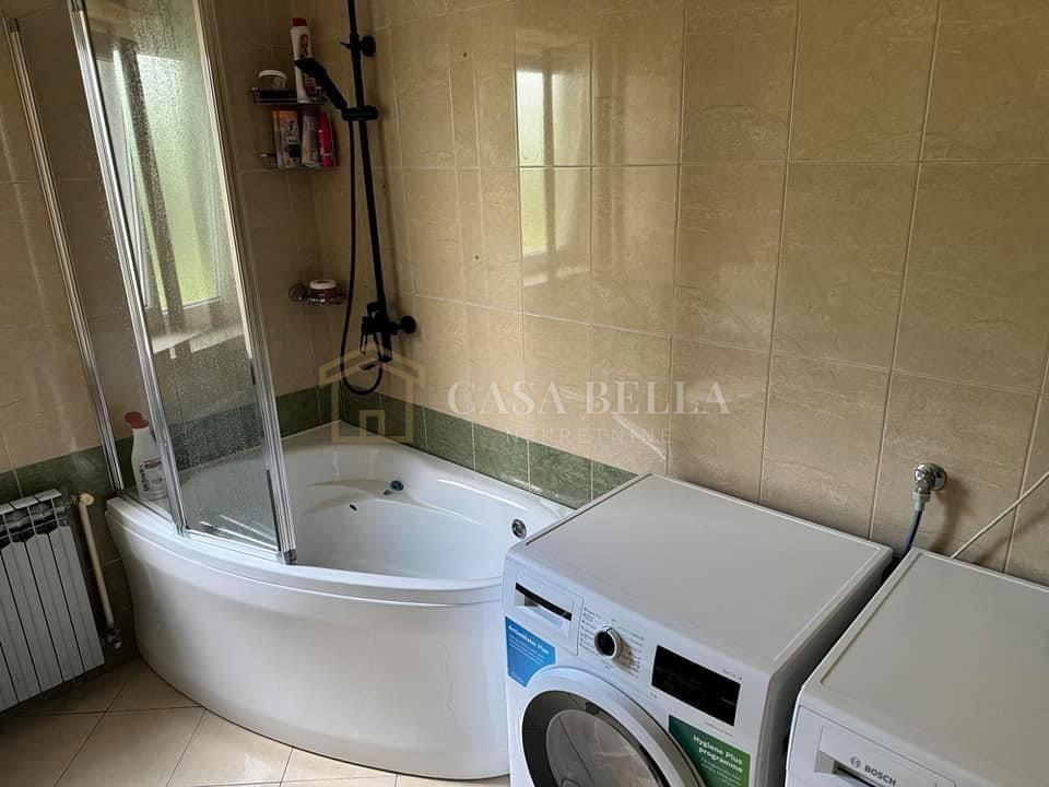 Haus u Viškovu, 230m², 4 sobe, slika 4
