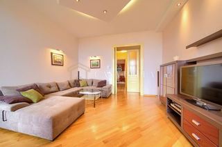 Wohnung u Rijeci, 85m², 2 sobe