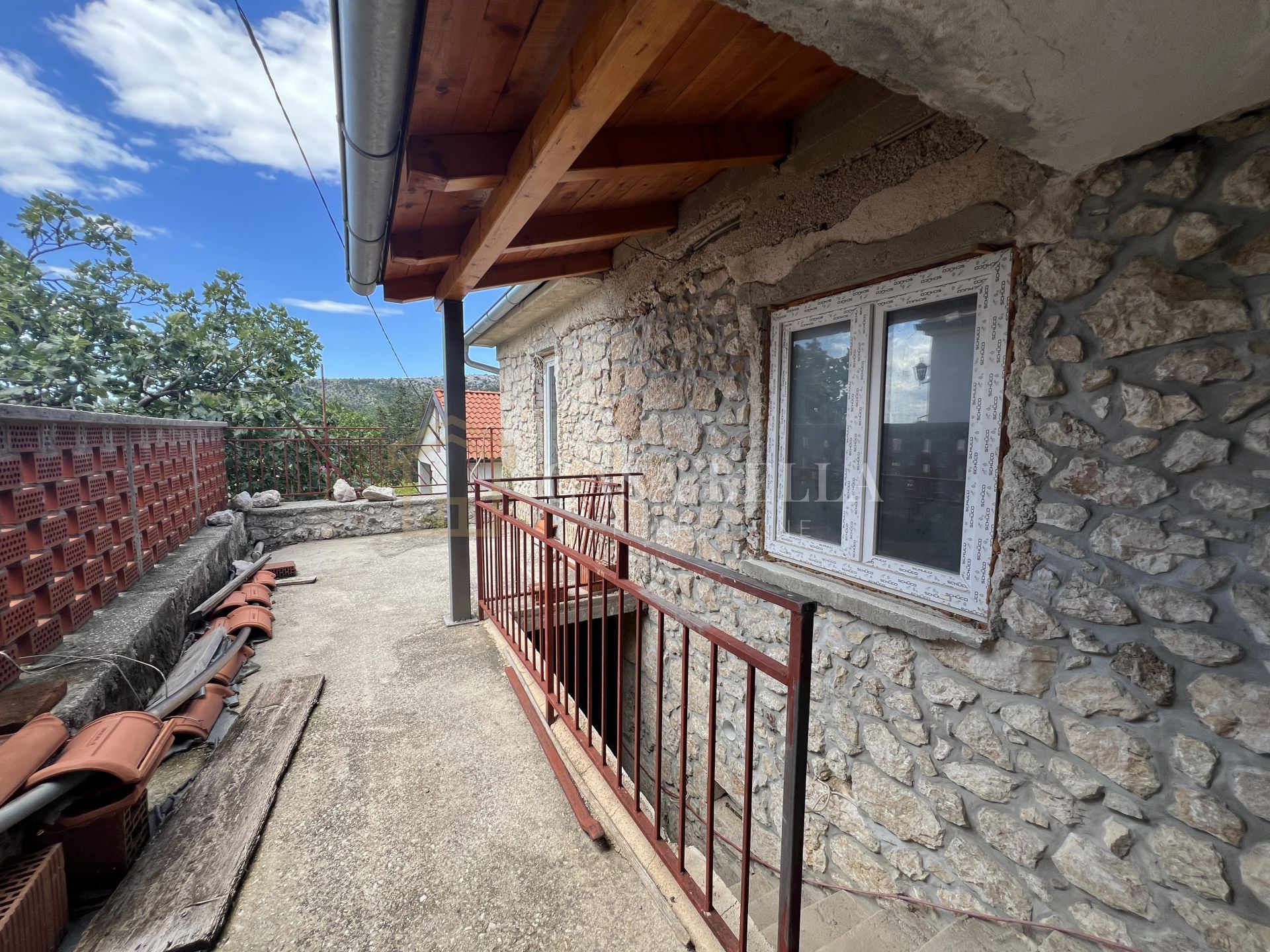 House u Vinodolskoj općini, 170m², slika 3