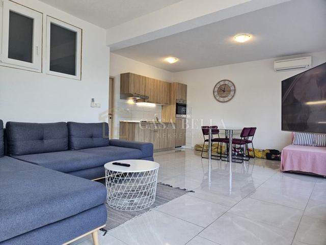 Appartamento u Crikvenici, 41m², 1 soba, slika 2