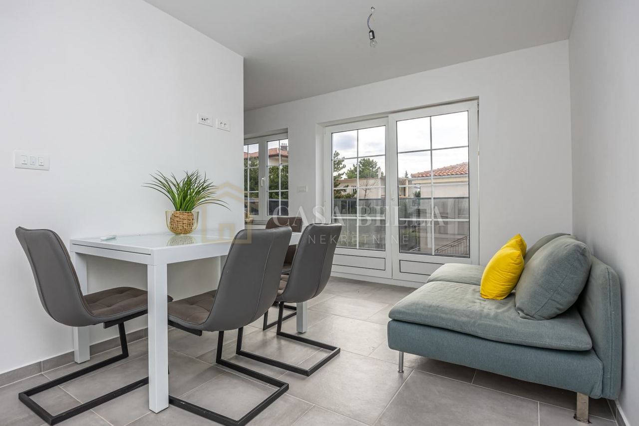 Apartment u Crikvenici, 63.88m², 2 sobe, slika 3