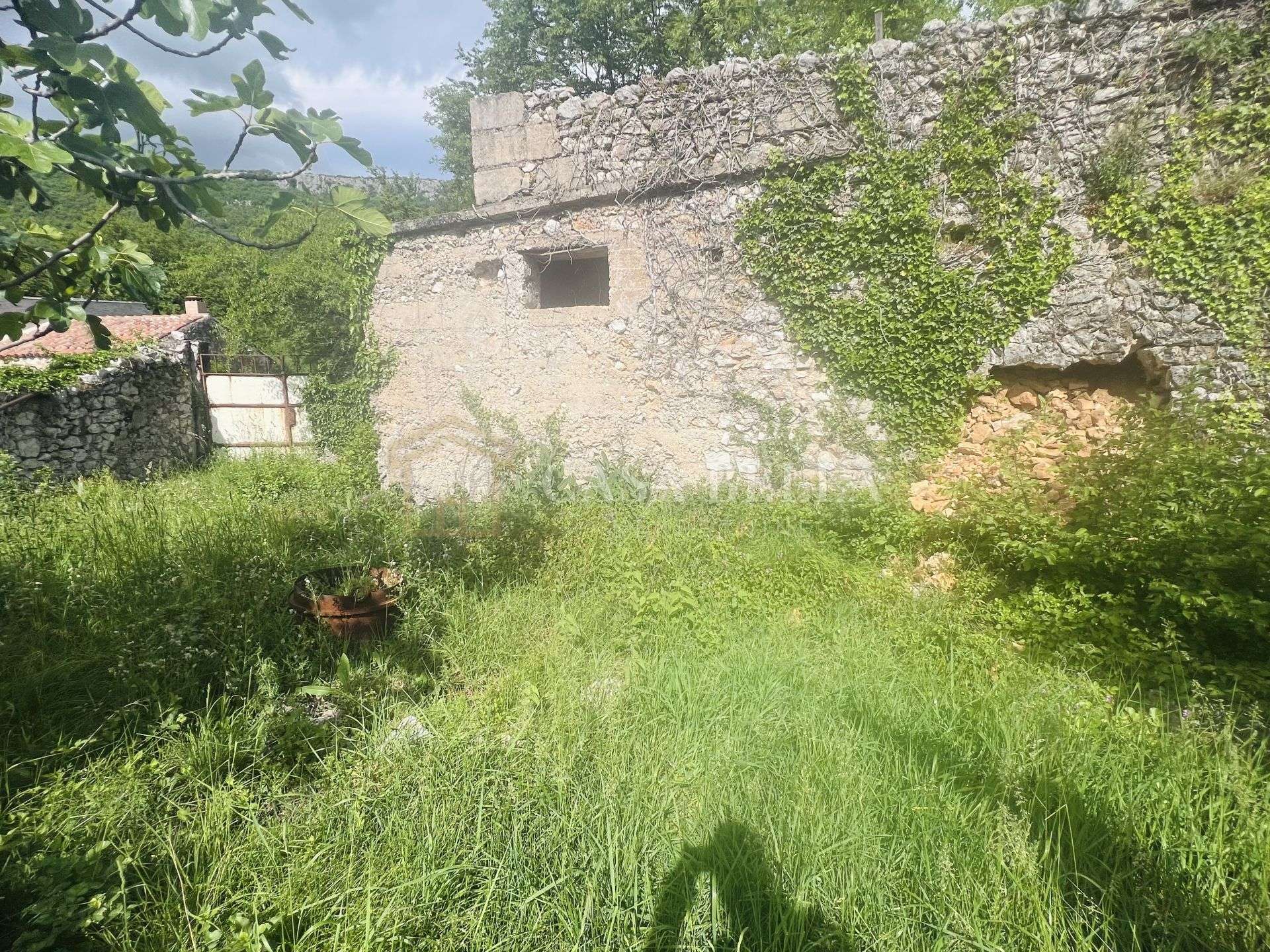 Kuća u Vinodolskoj općini, 250m², slika 5