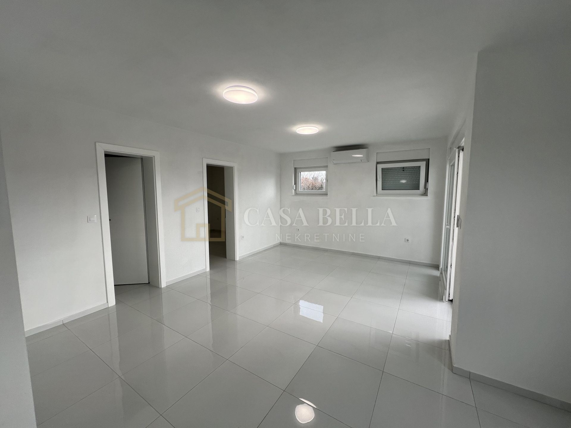 Wohnung u Crikvenici, 124.25m², 3 sobe