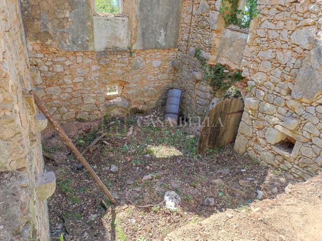 Grundstück u Bakaru, 1650m², slika 3