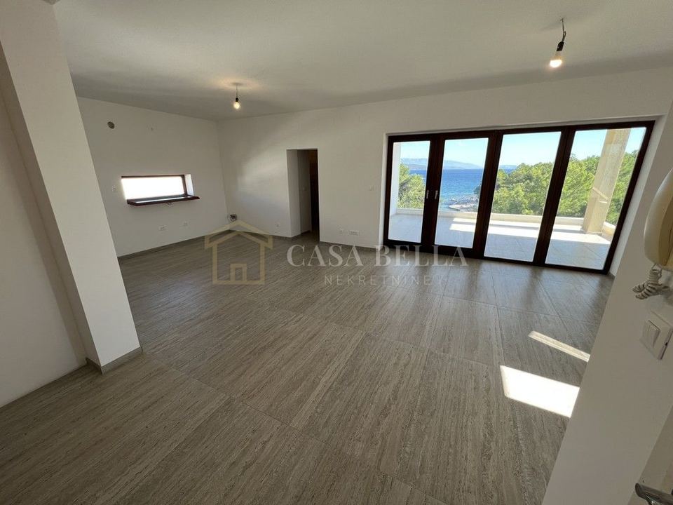 Apartment u Krku, 100m², 3 sobe, slika 2