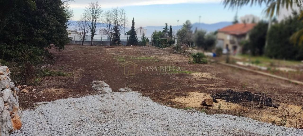 Grundstück u Rijeci, 2150m²