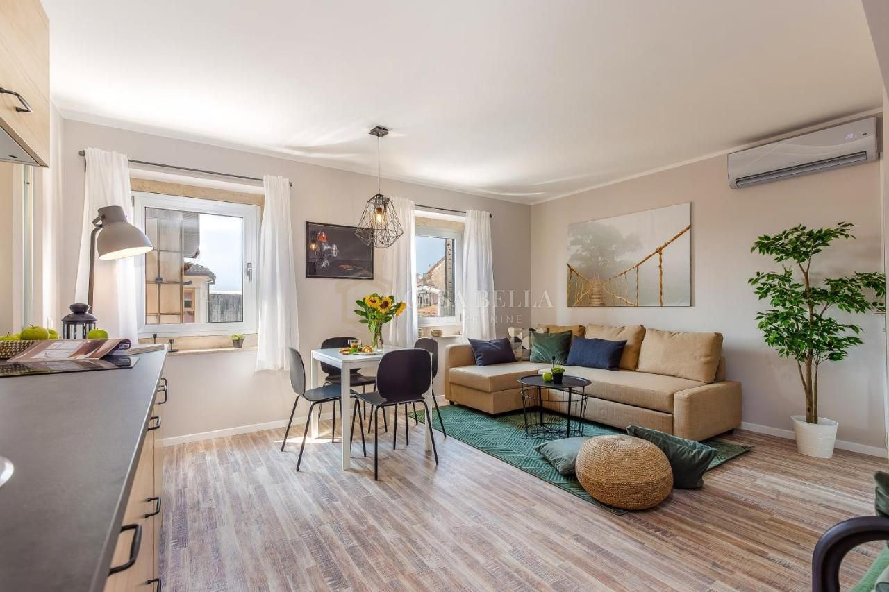 Wohnung u Rijeci, 124.7m², 4 sobe