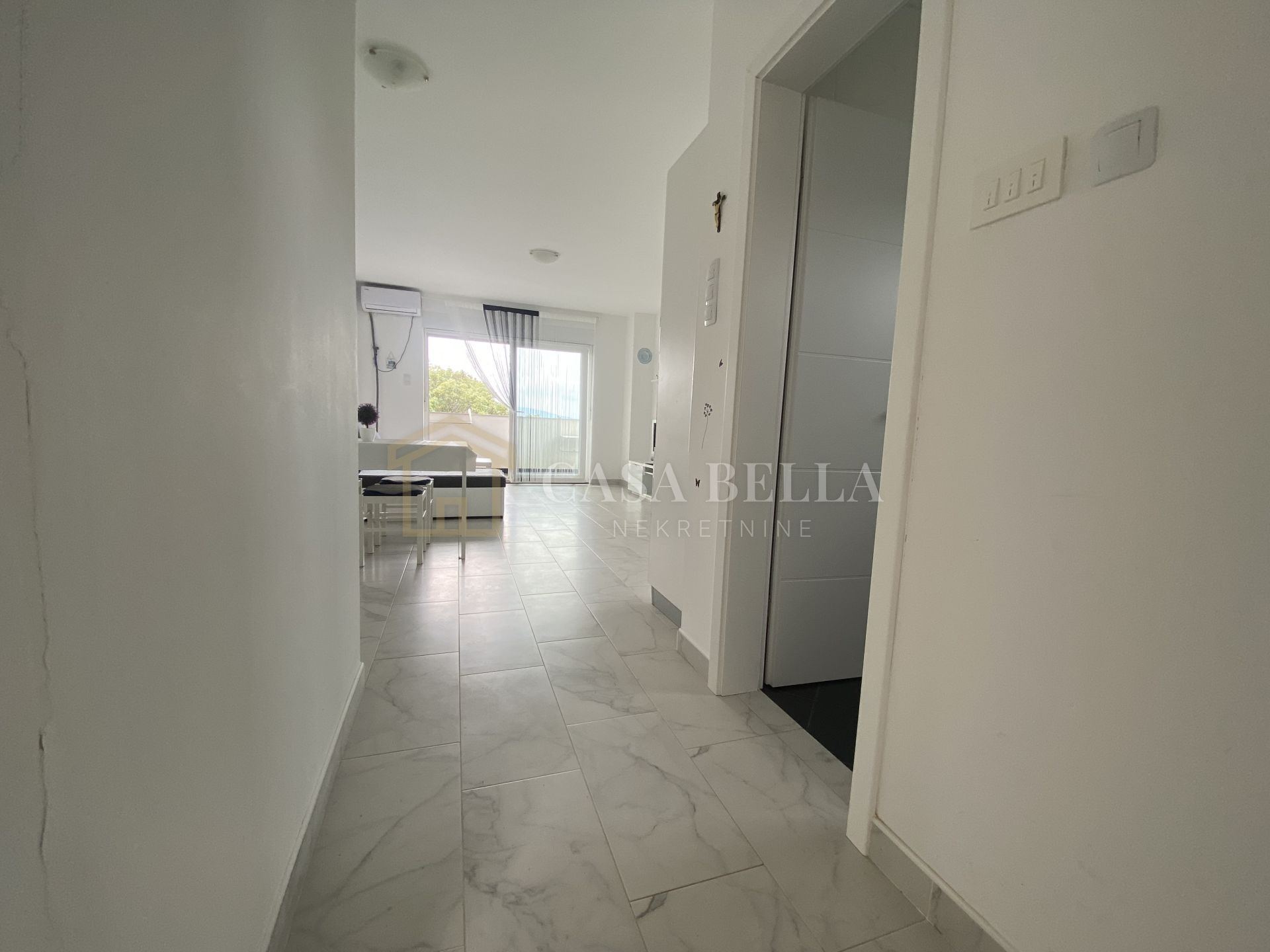 Apartment u Novi Vinodolskiu, 101m², 2 sobe, slika 3