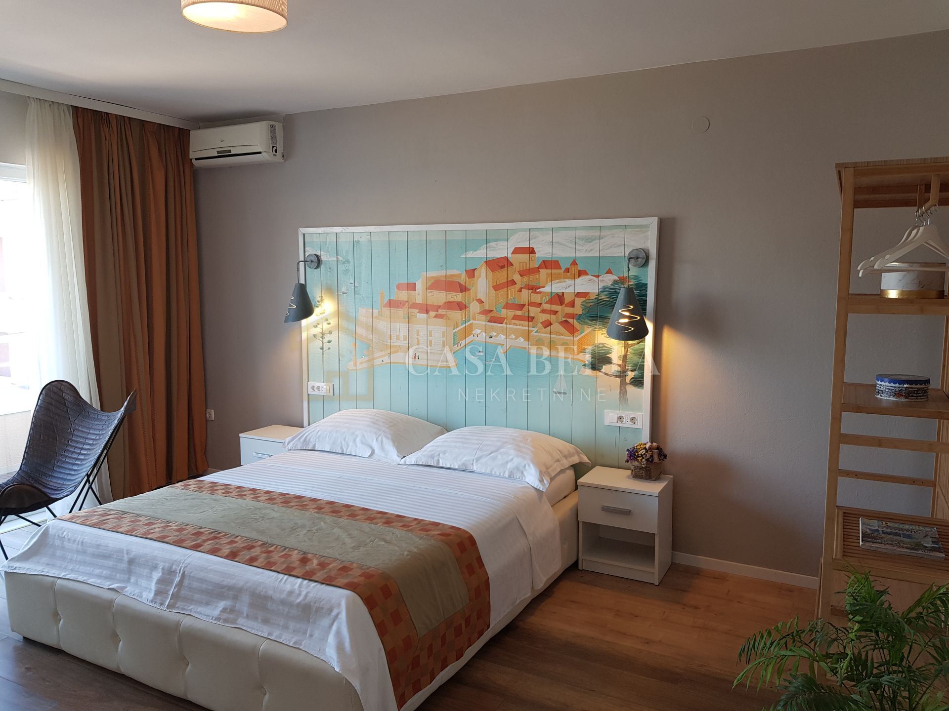 House u Pagu, 560m², 8 soba, slika 4