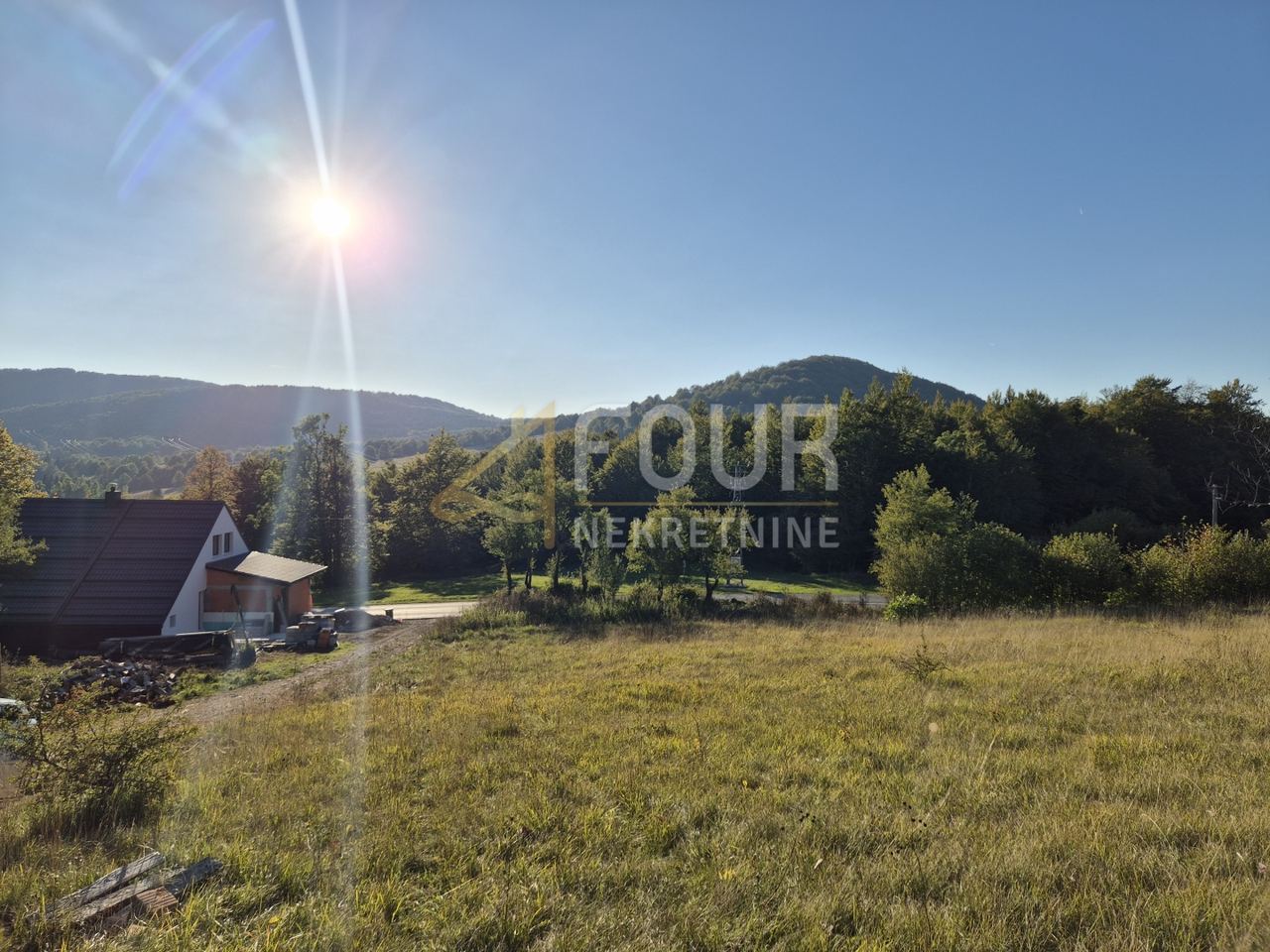 Grundstück u Ravna Gori, 695m², slika 4