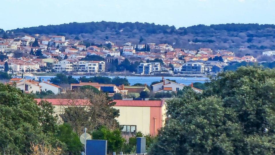 Stan u Medulinu, 130m², 3 sobe