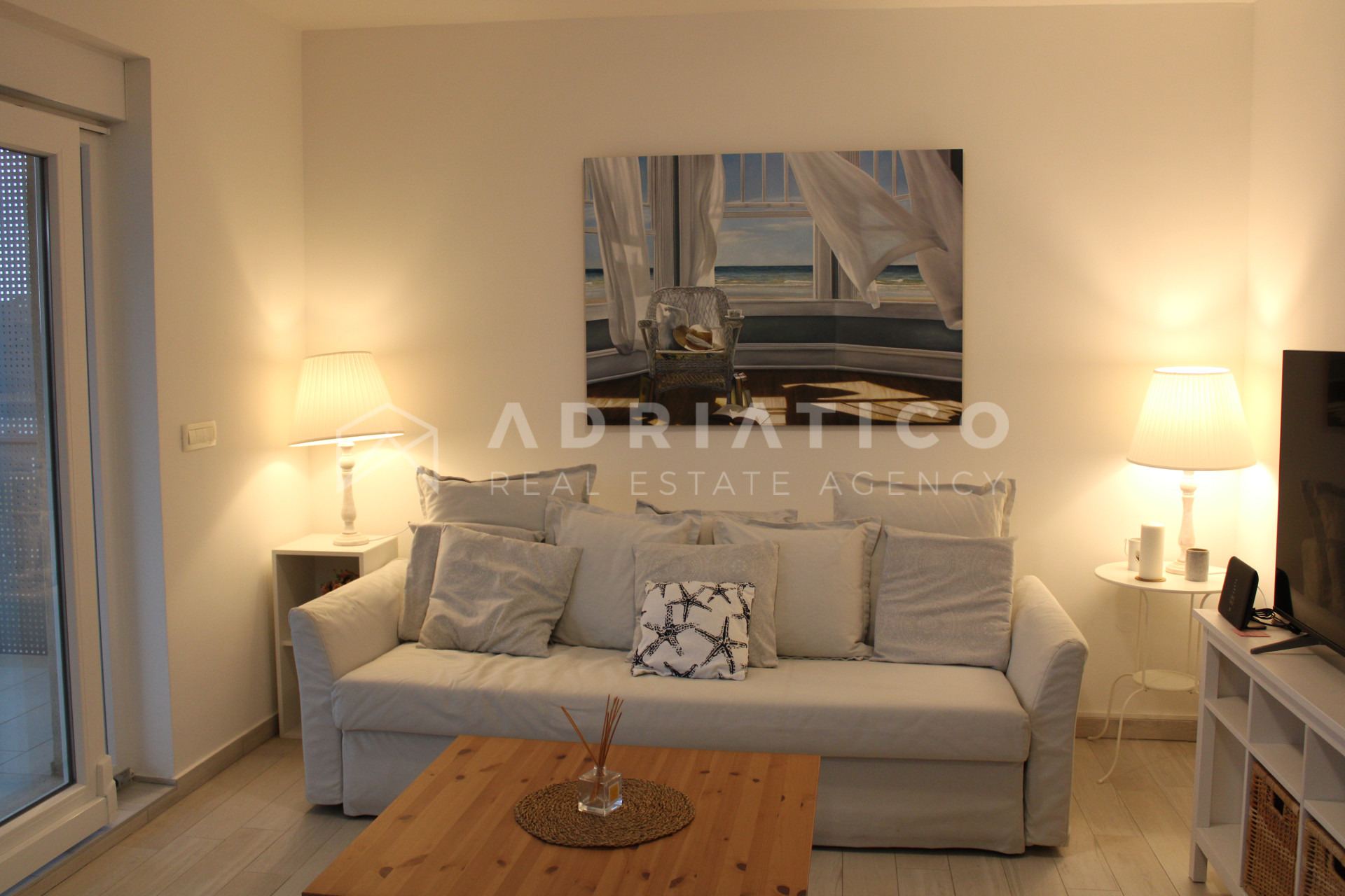 Stan u Novigradu, 62m², 2 sobe, slika 3