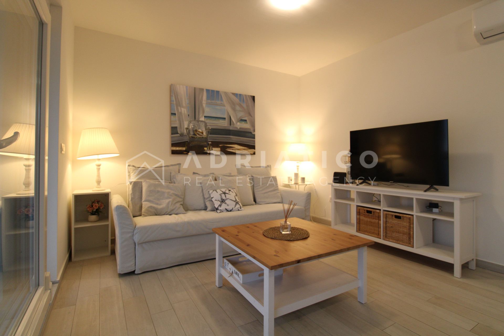 Stan u Novigradu, 62m², 2 sobe, slika 4