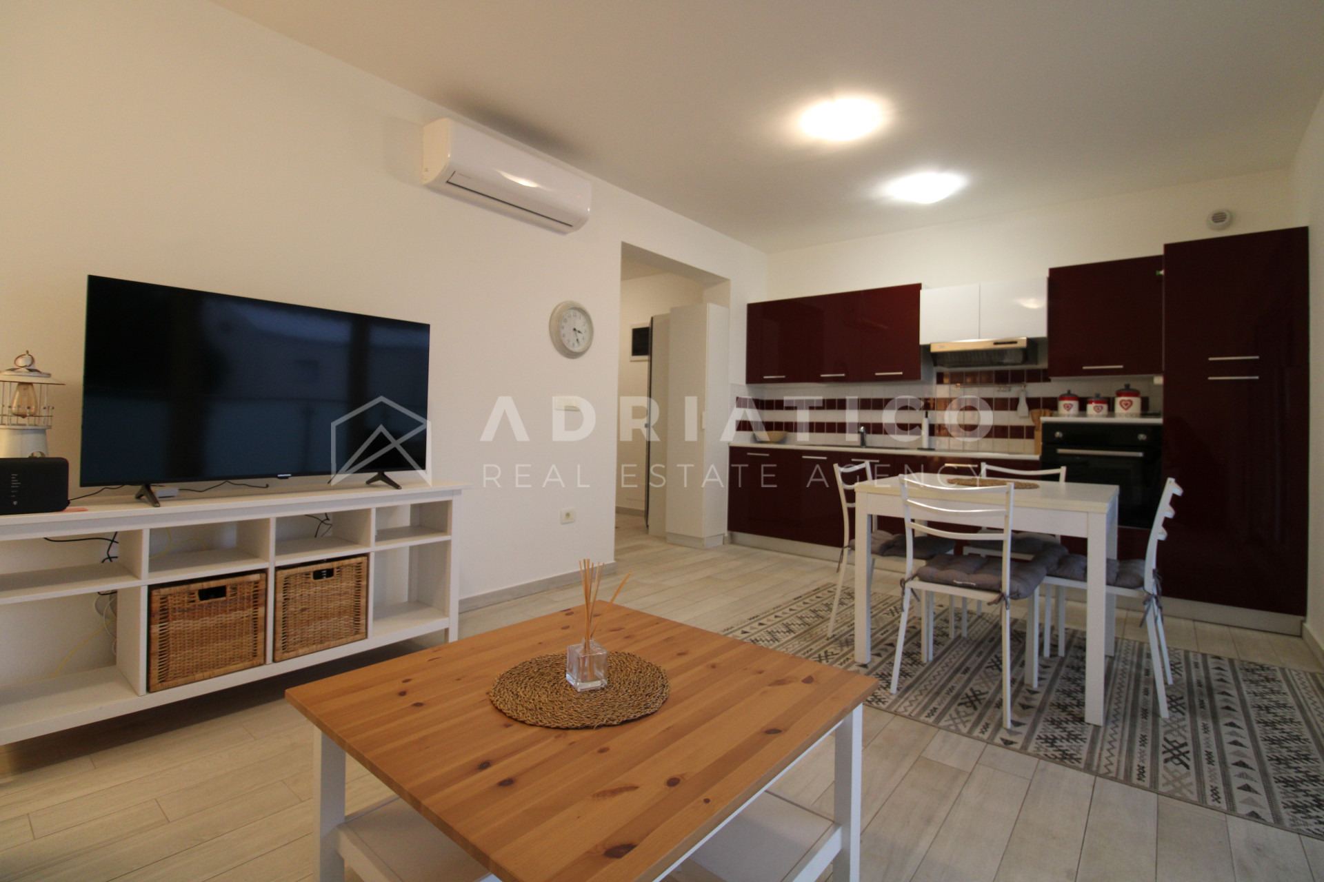 Stan u Novigradu, 62m², 2 sobe, slika 5