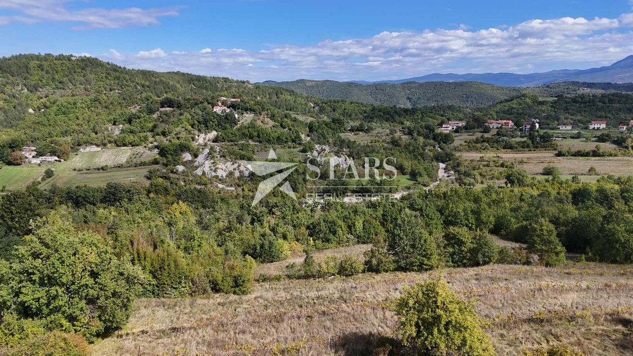 Zemljište u Pićanu, 534m², slika 4