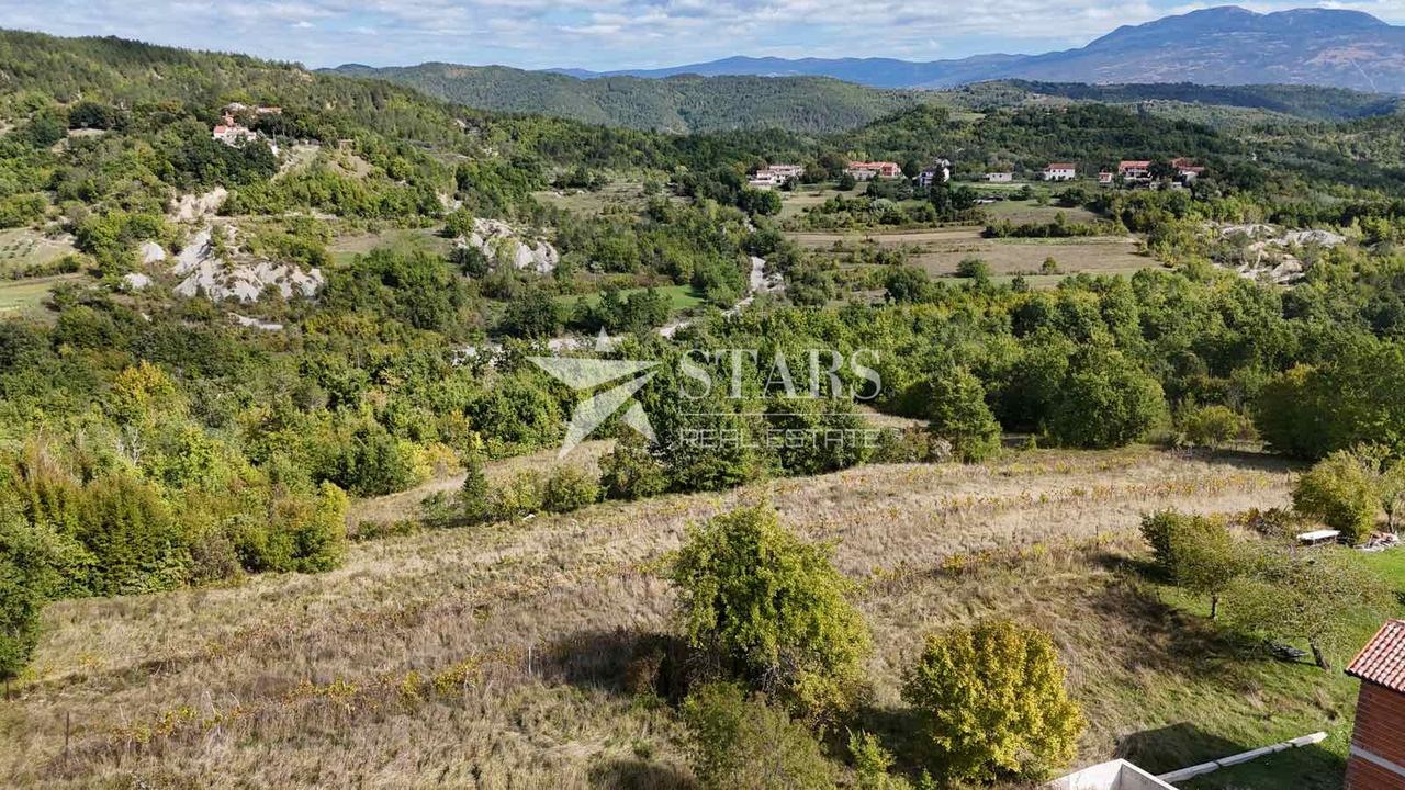 Zemljište u Pićanu, 534m², slika 5