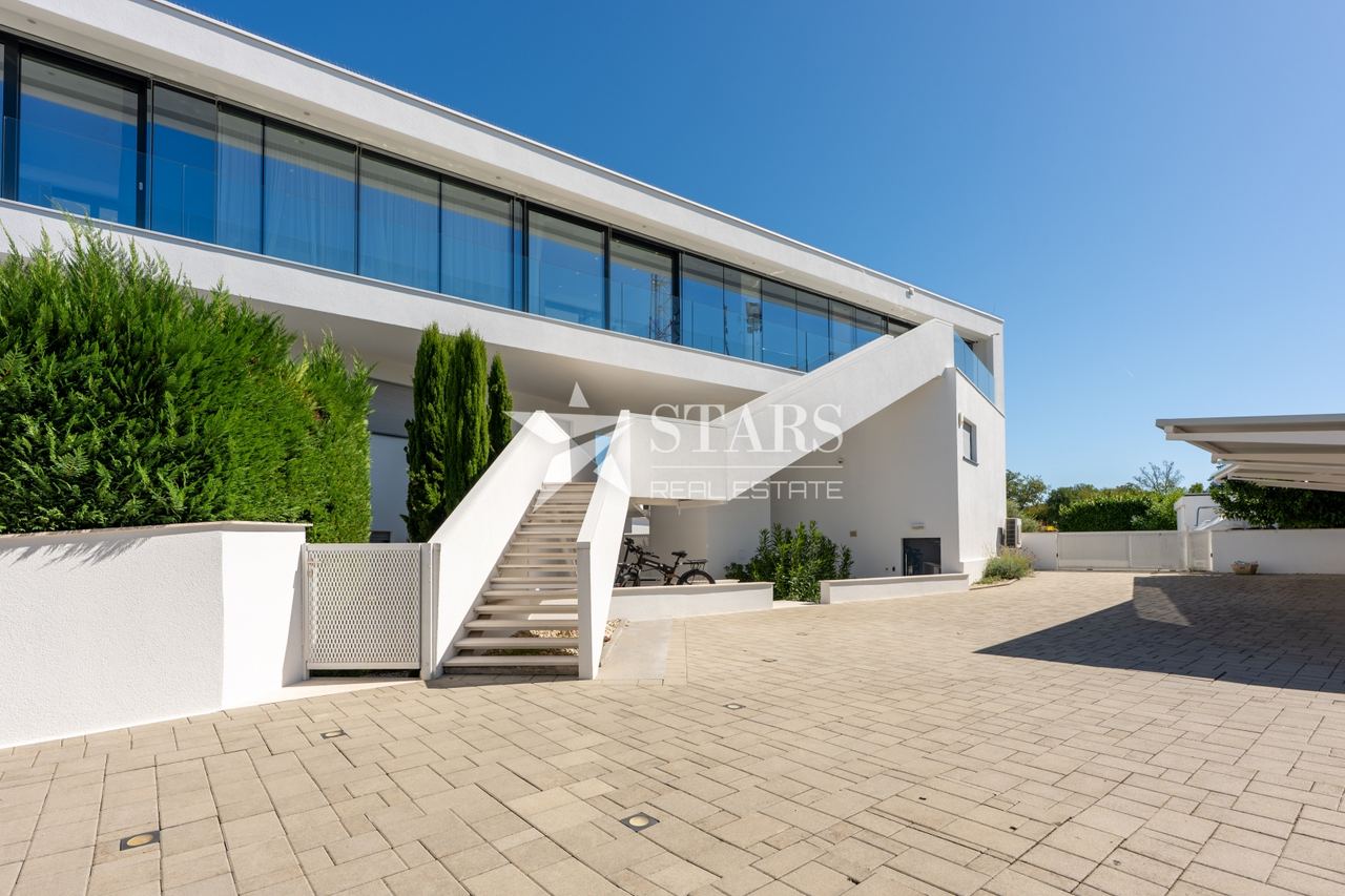 Kuća u Malinskoj – Dubašnici, 126m², 3 sobe, slika 2
