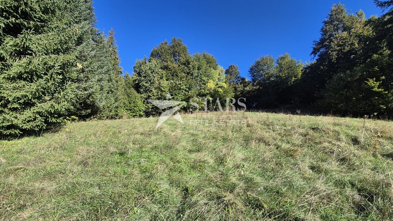 Land u Fužinama, 824m²
