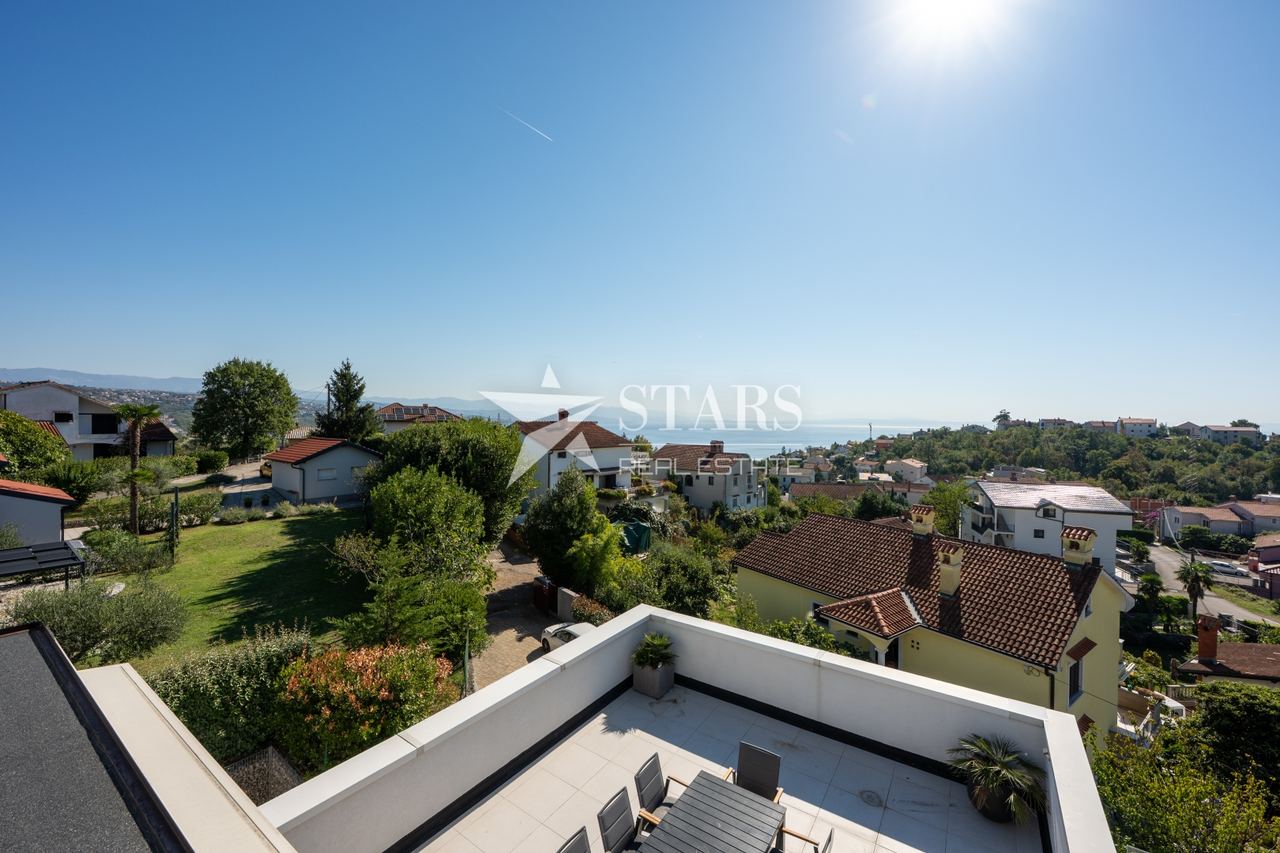 Apartment u Opatiji, 267.26m², 3 sobe, slika 2