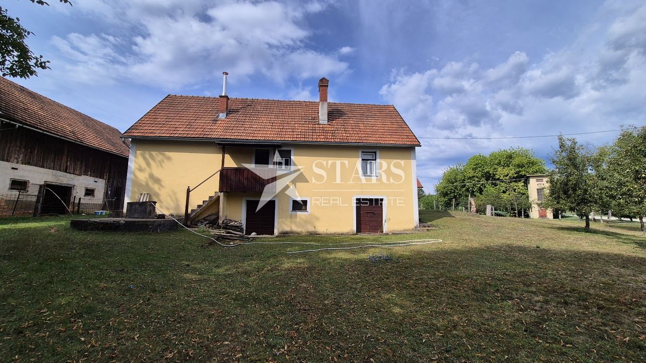 Kuća u Netretiću, 104m², 1 soba