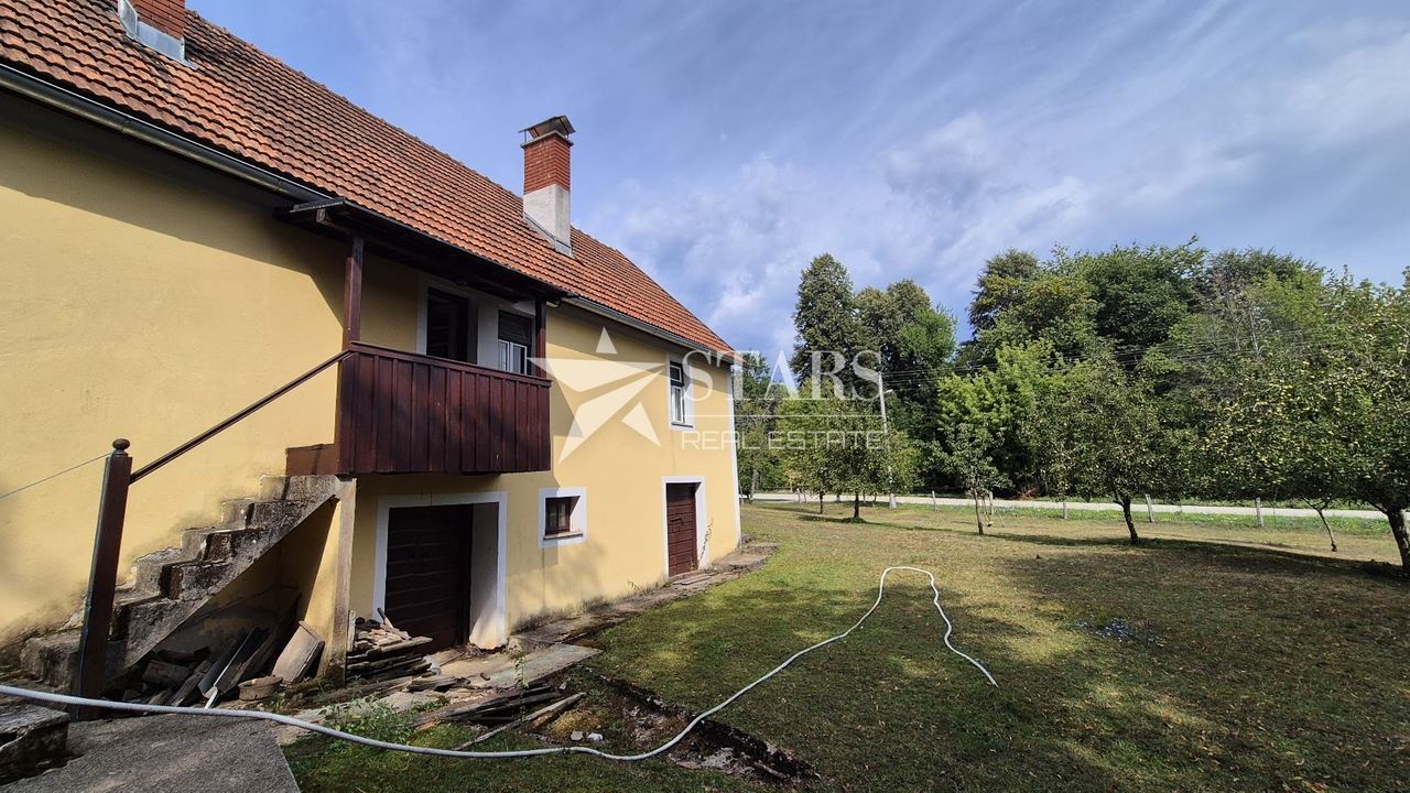 Kuća u Netretiću, 104m², 1 soba, slika 2