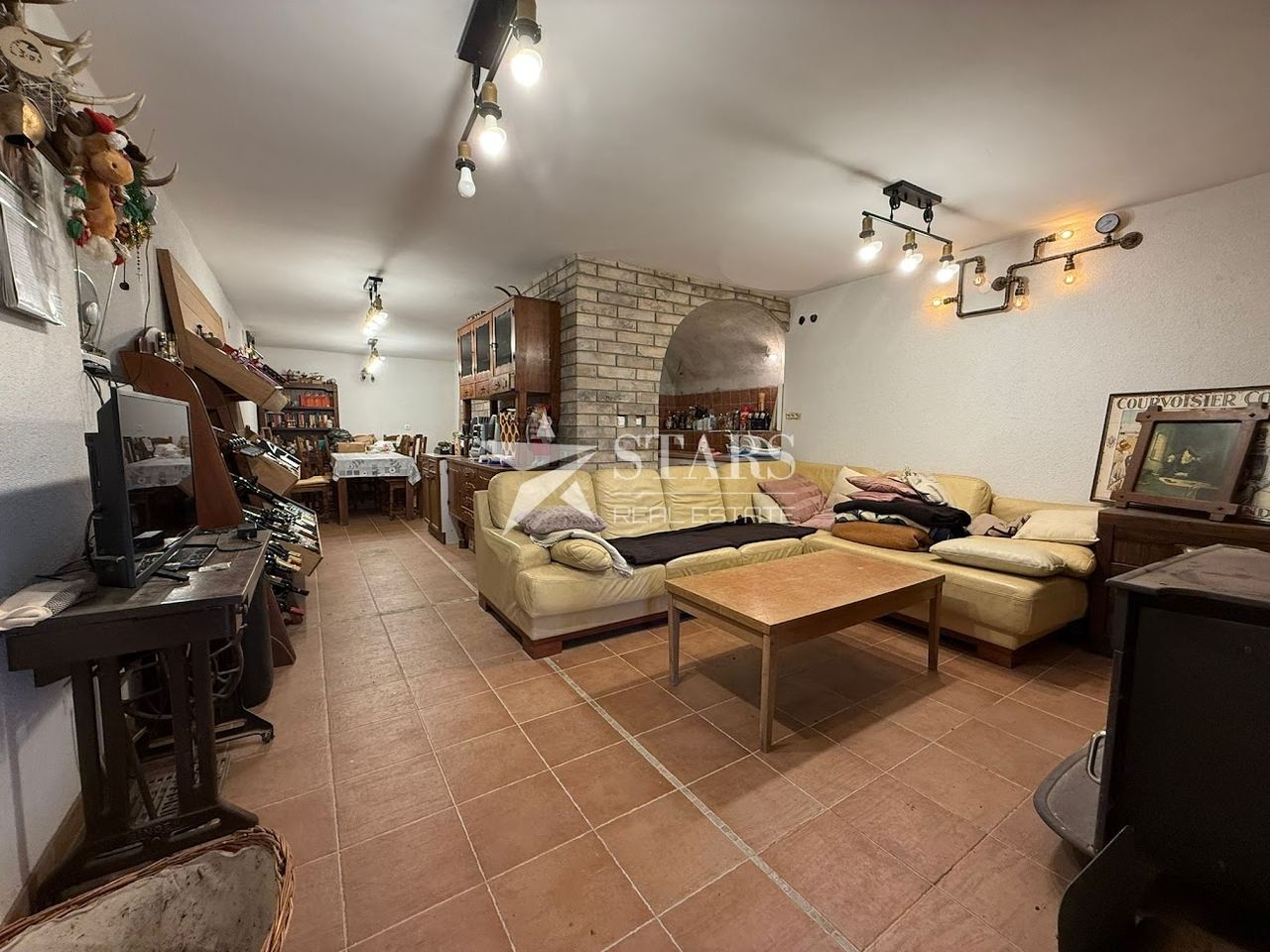 House u Mrkopalju, 300m², 8 soba, slika 5