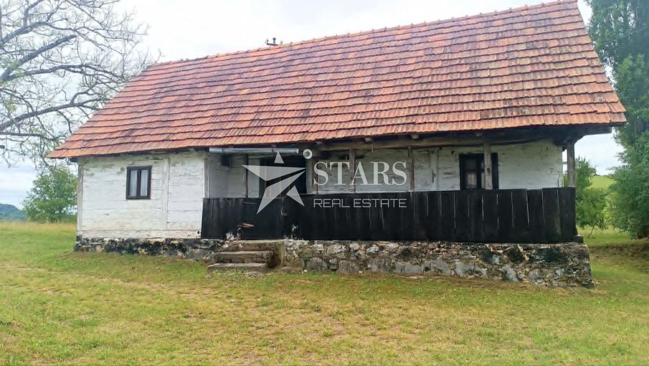 Haus u Slunju, 260m², 6 soba, slika 3