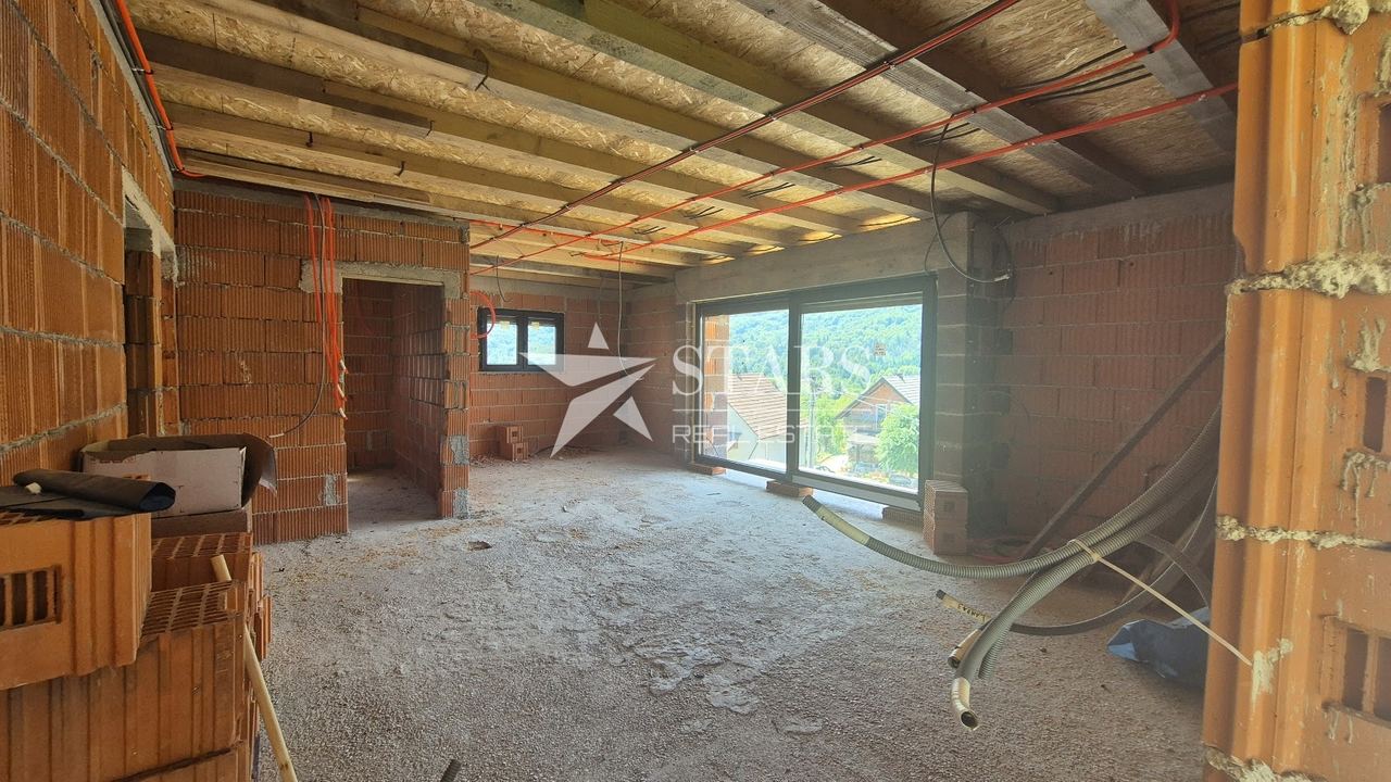 Haus u Vrbovsku, 252m², slika 4