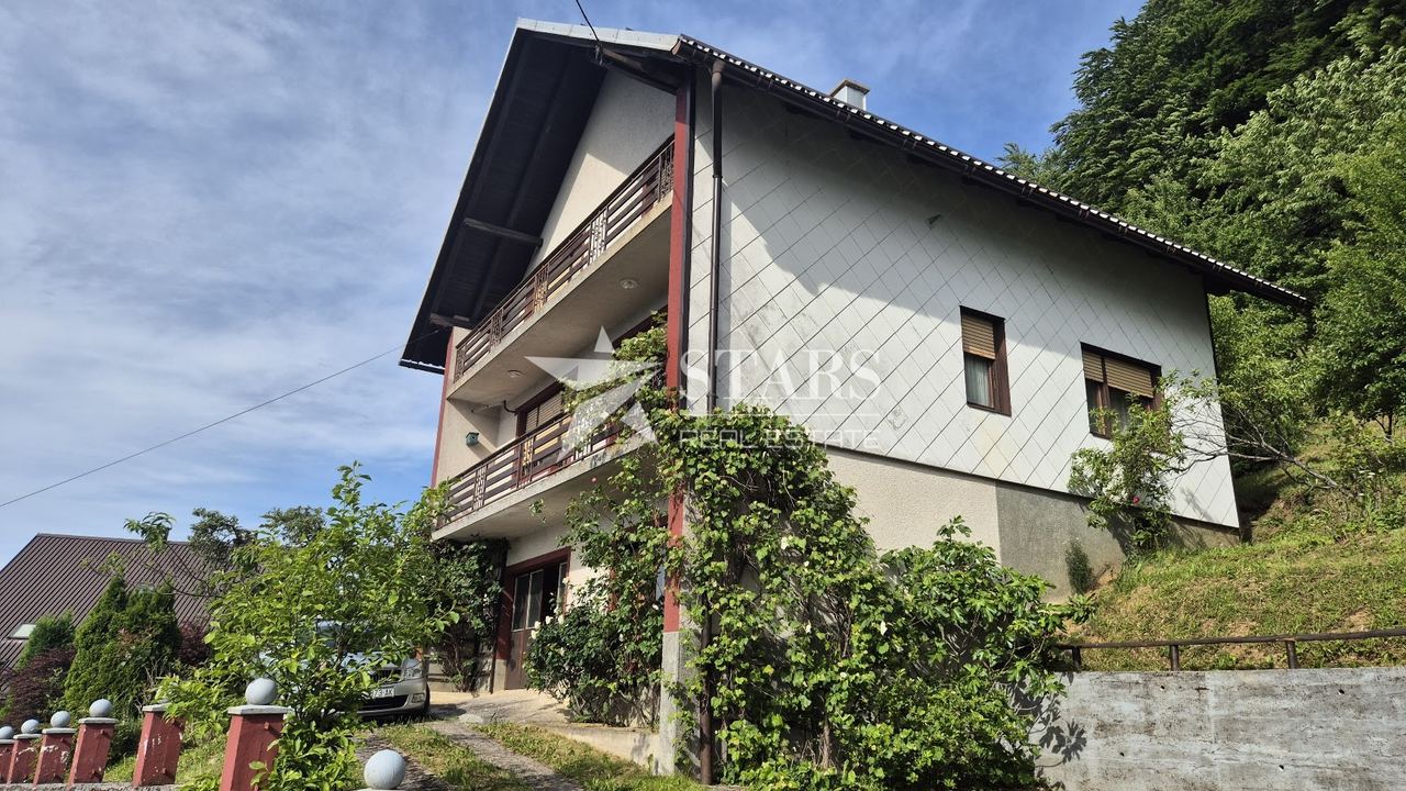 Haus u Skradu, 270m², 3 sobe