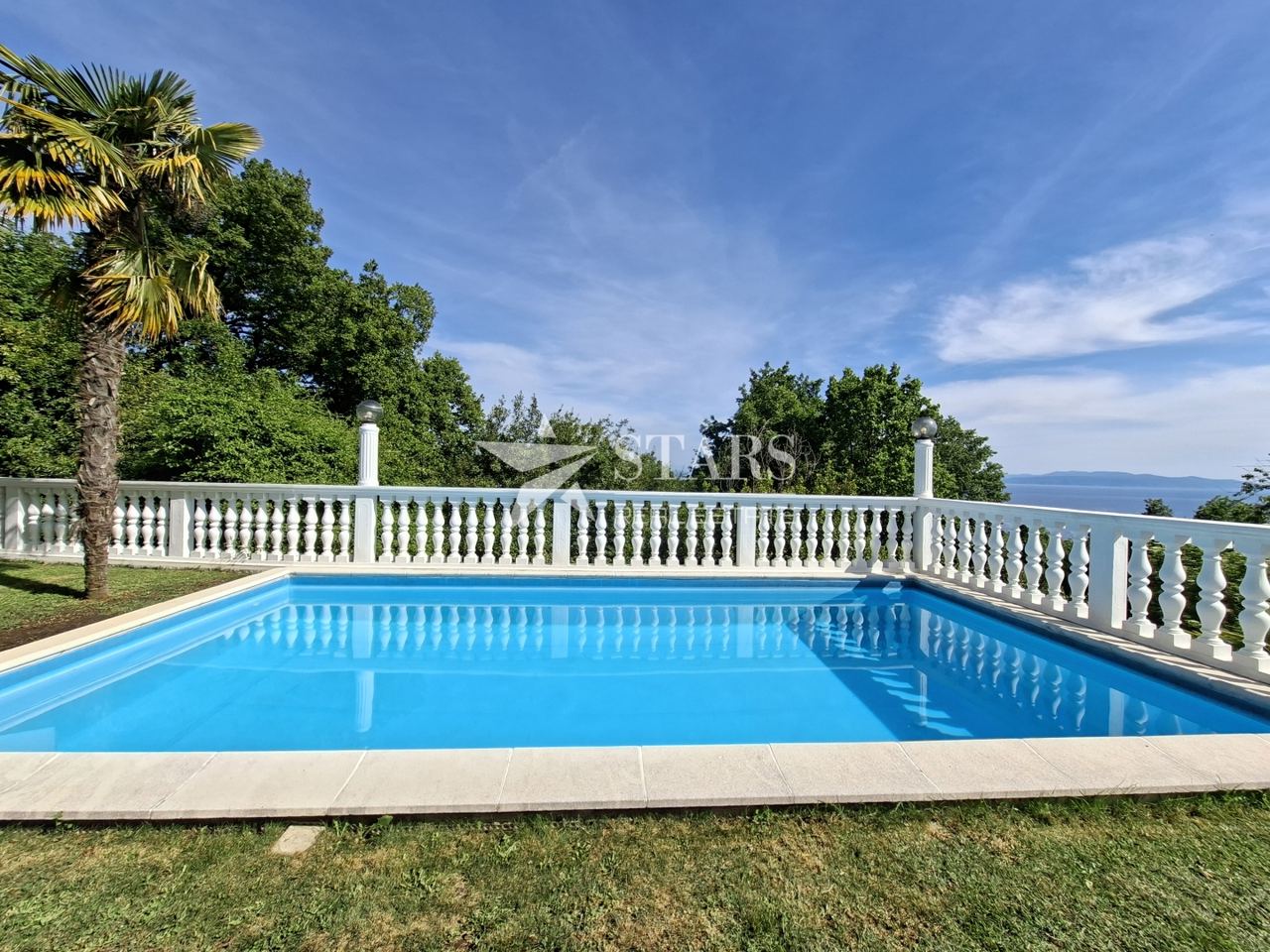Kuća u Opatiji, 375.75m², 3 sobe