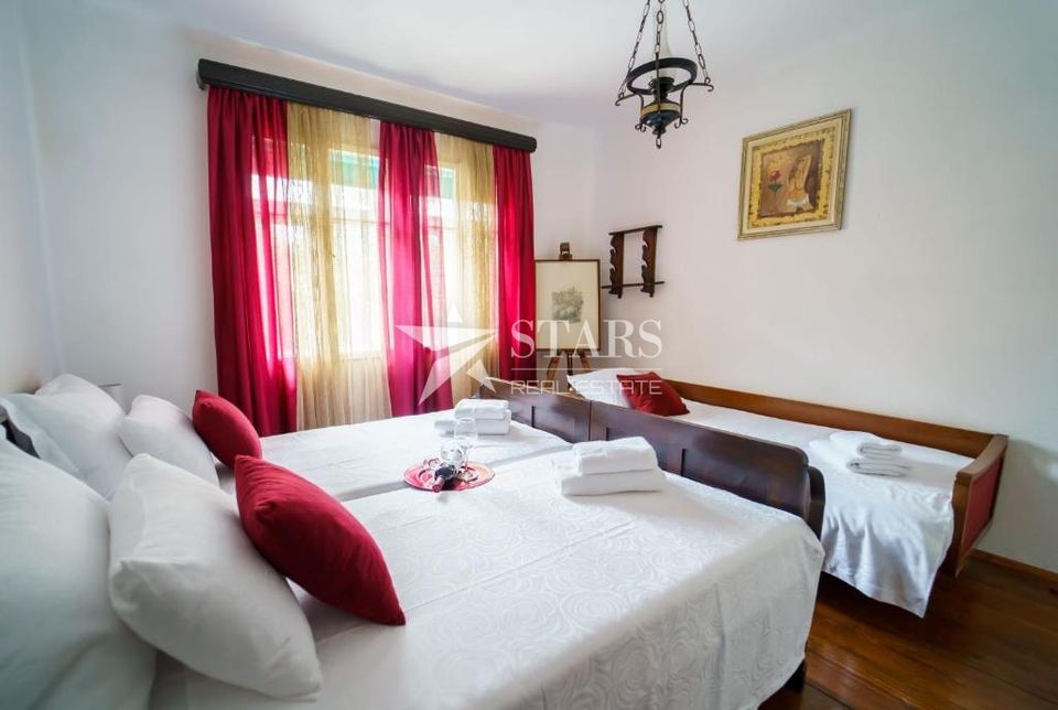 Haus u Delnicama, 200m², 3 sobe, slika 4