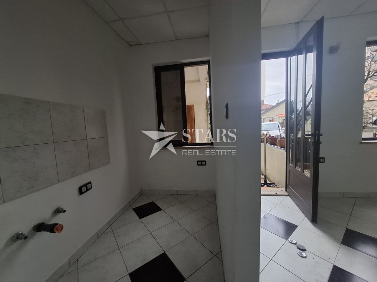 Locale commerciale u Rijeci, 30m², slika 3