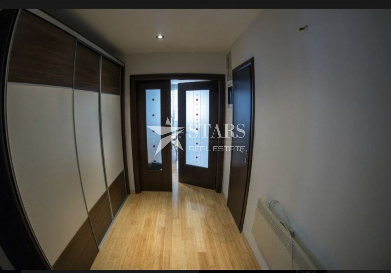 Kuća u Karlobagu, 262.55m², 5 soba, slika 5