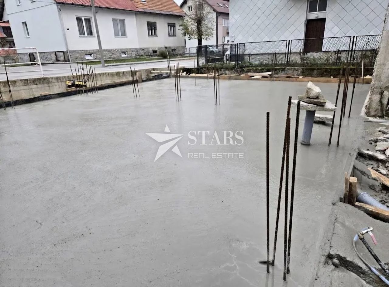 Haus u Delnicama, 160m², 3 sobe, slika 3